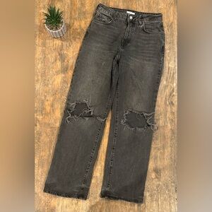 Forever 21 Black Washed/Gray High Rise Distressed Straight Leg Jeans – Size 27